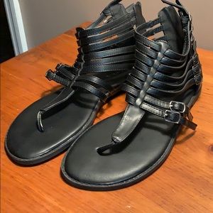 Torrid t strap gladiator sandals